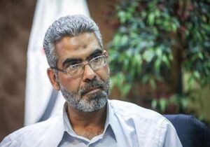 صمصامی: اقتصاد کشور باید آرایش جنگی به خود بگیرد
