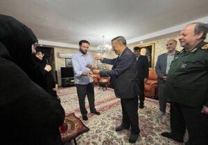 قائم‌پناه: صبوری، کم‌گویی و پرکاری از ویژگی‌های بارز شهید نصیزاده بود