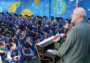 قالیباف: دهه نودی‌ها و دهه هشتادی‌ها، آینده ایران را تضمین خواهند کرد