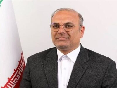 لک علی‌آبادی: باید همزمان قدرت میدان و ظرفیت دیپلماسی را به کار گرفت
