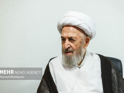 معاون اول رئیس‌جمهور با آیت‌الله سبحانی دیدار و گفتگو کرد