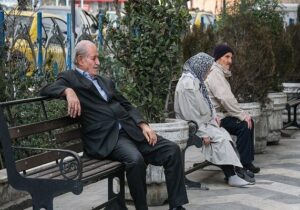 نوردرمانی کیفیت خواب سالمندان را بهبود می‌بخشد