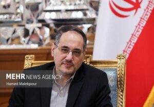 نگاهداری: رویازدایی هدف اصلی جنگ شناختی است