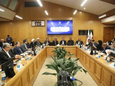 وزیر صمت: اولویت‌ واردات با محوریت مواد اولیه و کاهش محدودیت‌های ارزی