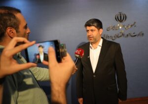 پرداخت فرابودجه‌ای بدهی ۴میلیاردیورویی؛ تراستی‌ها چه‌نقشی داشتند؟