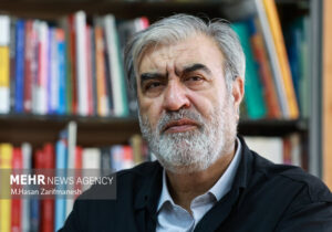 کشورهای منطقه با «ایران قوی» همراه شوند؛ گزینه خروج از NPT روی میز است