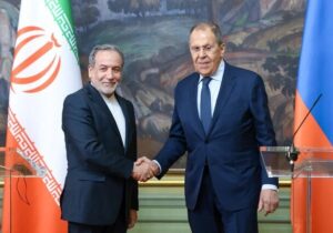 گفتگوی عراقچی با وزیر خارجه روسیه در سازمان ملل متحد