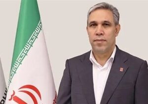 ۳۰ تا ۵۰ میلیارد دلار خانگی/تبدیل ارز به ریال در صندوق ارزی ممنوع است