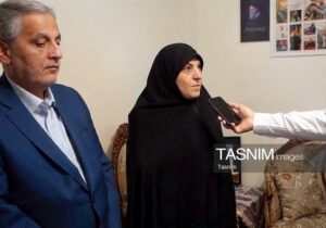 ۸ هزار دیدار با خانواده شهدا؛ سیره شهدای کارمند مستندسازی شود
