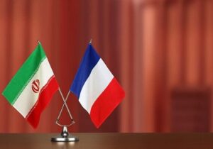 احضار سفیر فرانسه به وزارت خارجه در پی سرکوب اعتراضات دانش‌آموزی