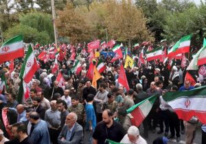 قیام «جان‌فدایان ایران» در کرج/ ۱۱۰ هزار «جان‌فدا» به میدان آمدند