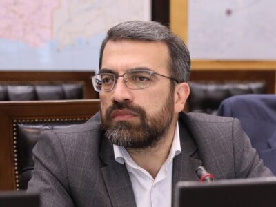 محمودی: مردم را نباید با تقسیمبندیهای سیاسی ابزار قدرت کرد